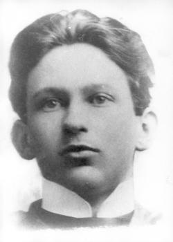 Áprily Lajos érettségi-fotója, 1905