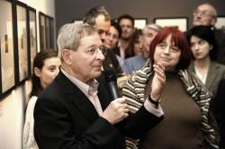 Nádas Péter fotókiállításának megnyitása a Petőfi Irodalmi Múzeumban (2012, PIM)