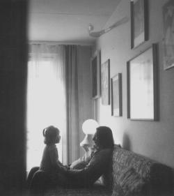 Családjával (1975)